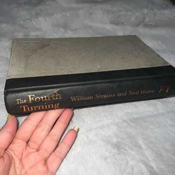 no brand Other - The fourth turning by William Strauss and Neil Howe ￼book